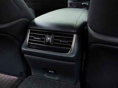 صورة مصغرة 53 لـ 2017 Lexus LS