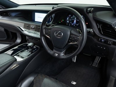 صورة مصغرة 36 لـ 2017 Lexus LS