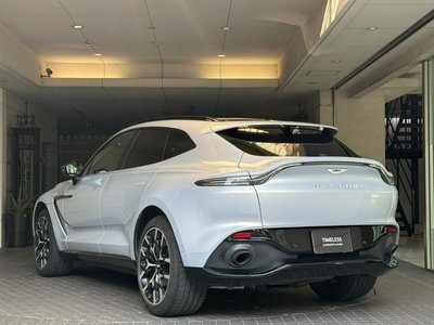 2022 Aston Martin DBX 照片 5