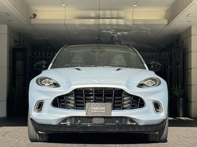 2022 Aston Martin DBX 照片 2