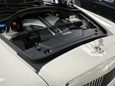 ROLLS-ROYCE CULLINAN - 7