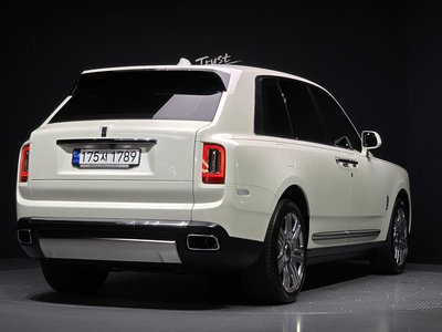 ROLLS-ROYCE CULLINAN - 3