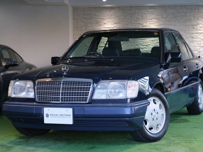 MERCEDES-BENZ E-CLASS - 1