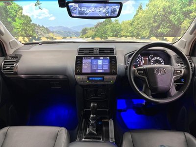 TOYOTA LAND CRUISER PRADO - 2