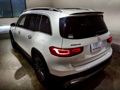 MERCEDES-BENZ GLB AMG - 8