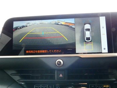 TOYOTA CROWN CROSSOVER - 4