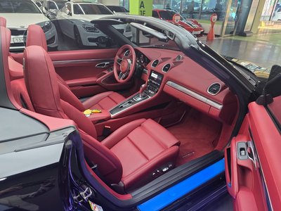 2022 Porsche 718 — миниатюра 11