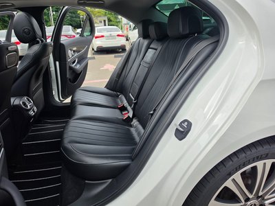 2018 Mercedes-BENZ E-CLASS 缩略图 17