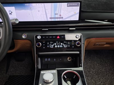 صورة مصغرة 29 لـ 2025 Genesis GV80