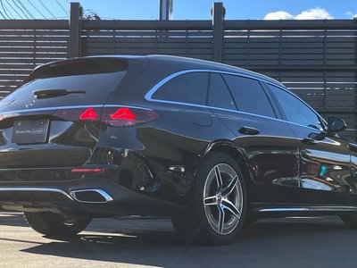 MERCEDES-BENZ E-CLASS - 4