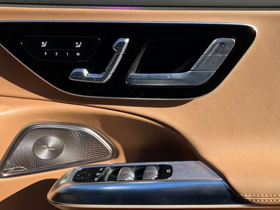 MERCEDES-BENZ E-CLASS - 9