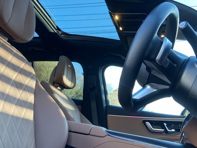 MERCEDES-BENZ E-CLASS - 8