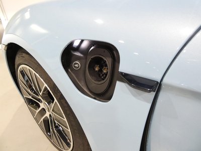 صورة مصغرة 17 لـ 2021 Porsche TAYCAN
