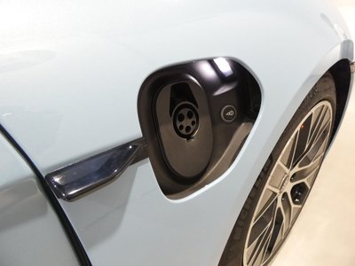 صورة مصغرة 66 لـ 2021 Porsche TAYCAN
