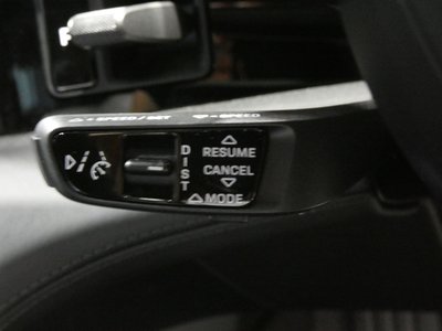 صورة مصغرة 14 لـ 2021 Porsche TAYCAN