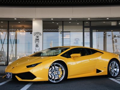LAMBORGHINI HURACAN