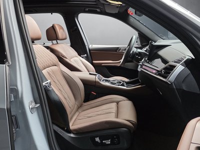 صورة مصغرة 16 لـ 2025 BMW X5