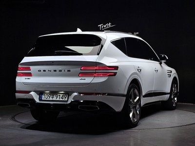 GENESIS GV80 - 3