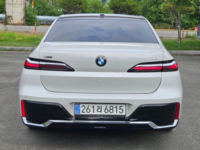 صورة 3 لـ 2024 BMW 7 SERIES