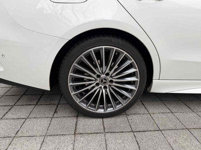 MERCEDES-BENZ C-CLASS - 8