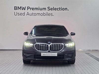 BMW 5 SERIES - 2
