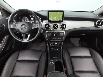 MERCEDES-BENZ GLA - 5