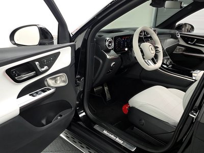 MERCEDES-BENZ GLC - 10