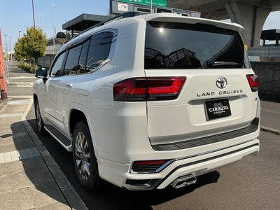 2025 Toyota LAND CRUISER 300 照片 3