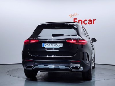 MERCEDES-BENZ GLC - 4