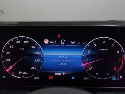 MERCEDES-BENZ GLC - 8