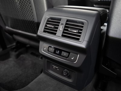 صورة مصغرة 11 لـ 2025 AUDI Q5 SPORTBACK