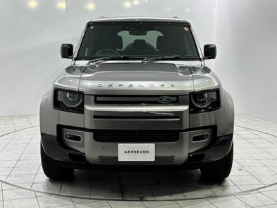 LAND ROVER DEFENDER - 9