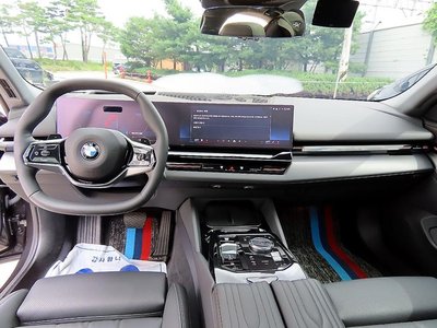 2024 BMW 5 SERIES 照片 5