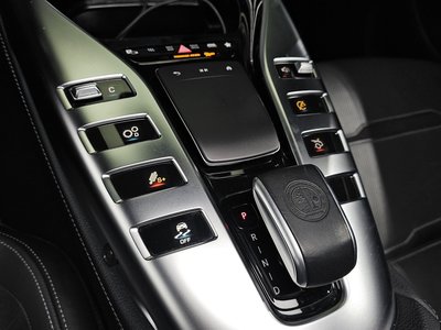 MERCEDES-BENZ GT AMG - 9