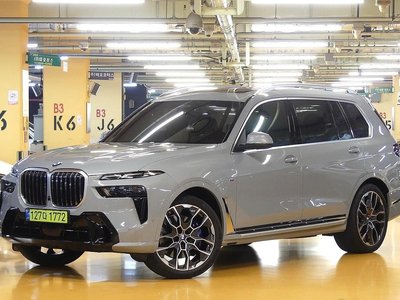 BMW X7 - 1