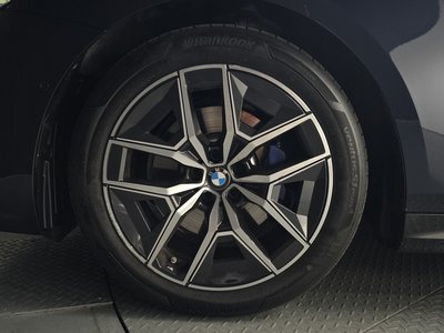 BMW 5 SERIES - 6