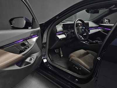 BMW 5 SERIES - 10
