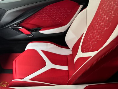 صورة مصغرة 26 لـ 2025 Lamborghini REVUELTO