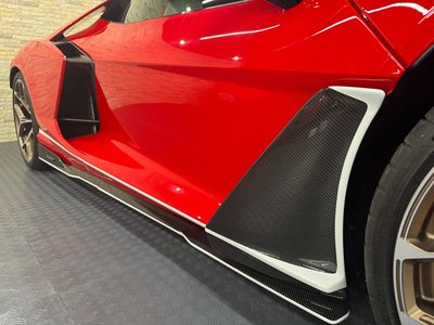 صورة مصغرة 30 لـ 2025 Lamborghini REVUELTO