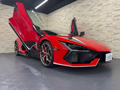 LAMBORGHINI REVUELTO - 8