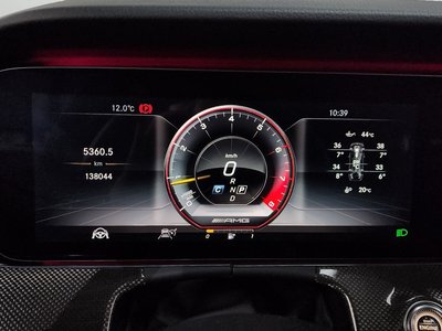 MERCEDES-BENZ CLS - 8