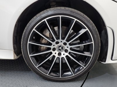 MERCEDES-BENZ CLS - 6