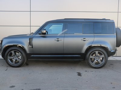 LAND ROVER DEFENDER - 7