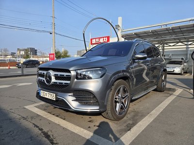 MERCEDES-BENZ GLS - 1