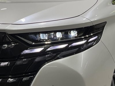 2026 Toyota ALPHARD — миниатюра 12