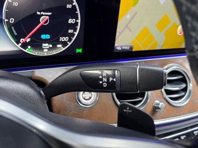 MERCEDES-BENZ E-CLASS - 9