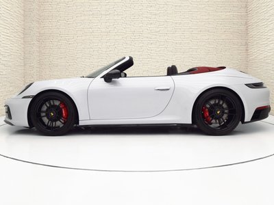 PORSCHE 911 - 6