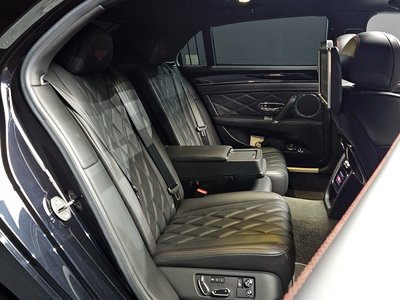 2015 Bentley FLYING SPUR 缩略图 11