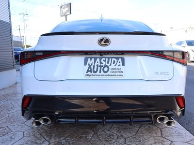 2023 Lexus IS photo 6
