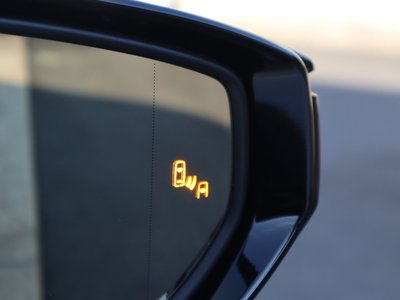 صورة مصغرة 28 لـ 2023 Lexus IS